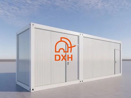 How to Choose the Right Container Warehouse for Your Business